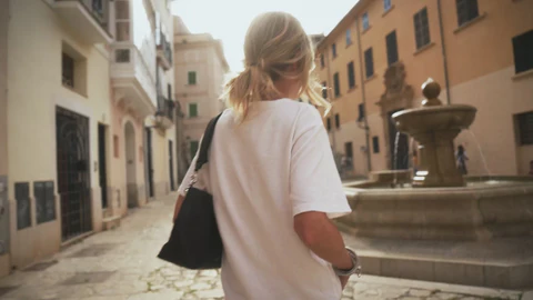Effortless Style, Naturally Independent